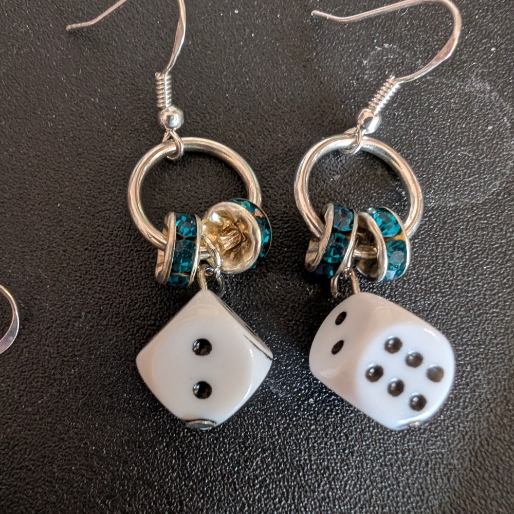Charming Silver and White Dice Earrings with Beaded Hoops